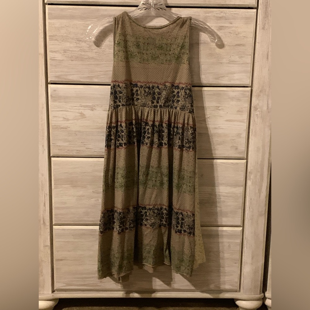 Mystree flowy dress; small - Picture 2 of 7